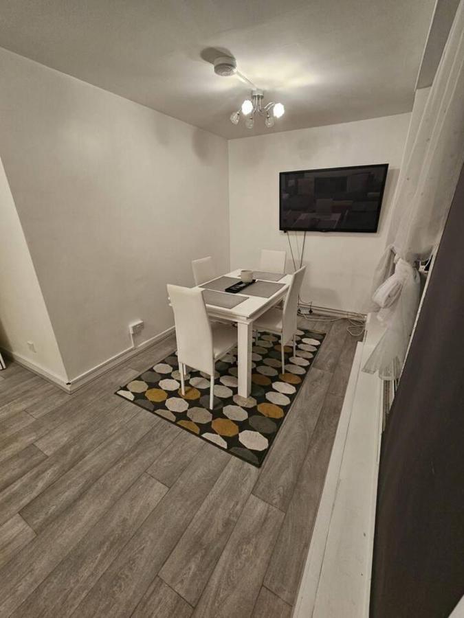 Stunning 1-Bed Apartment In Londýn Exteriér fotografie